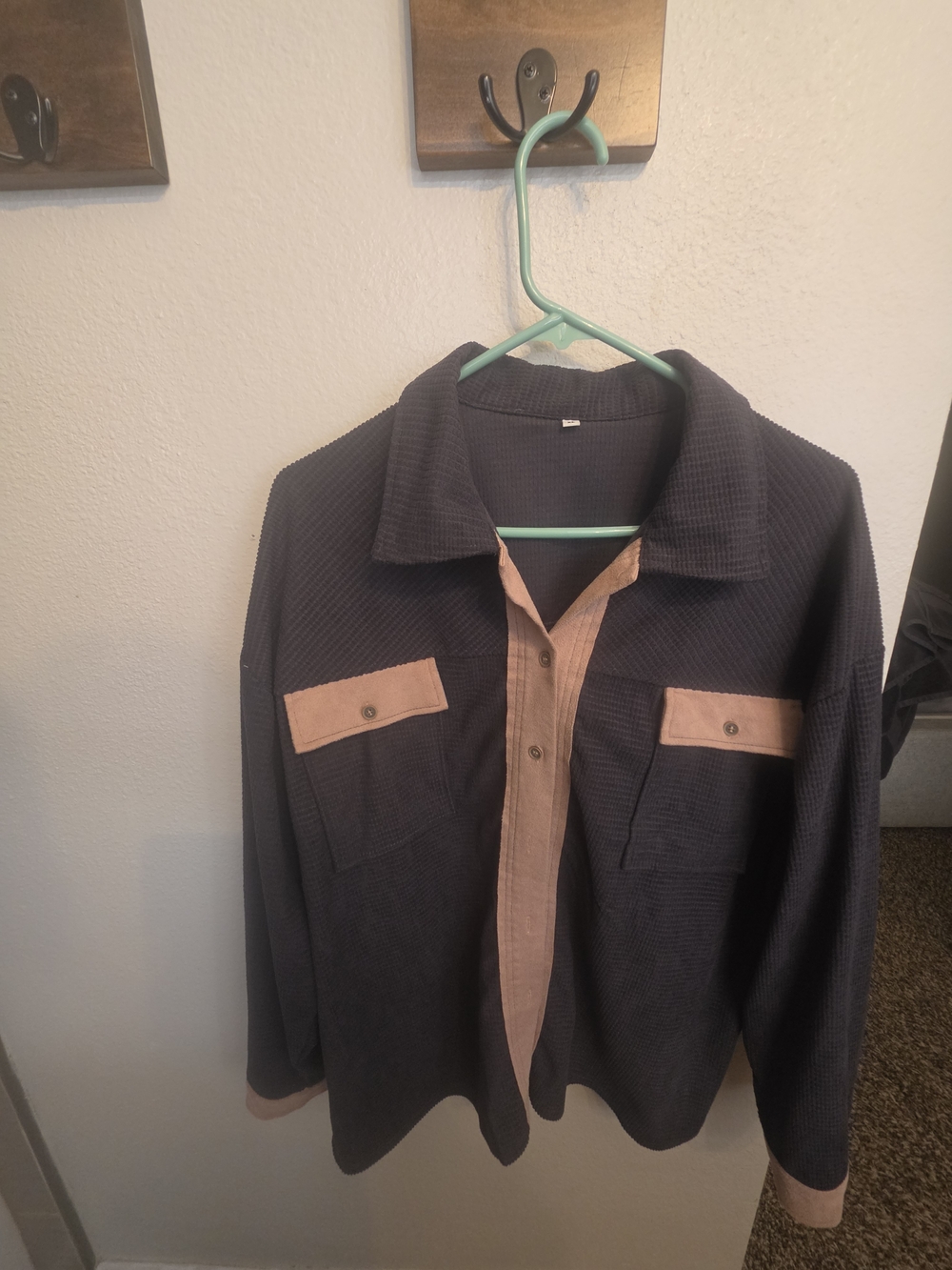 Womens Two-Tone Gray and Pink Button-Front Shacket